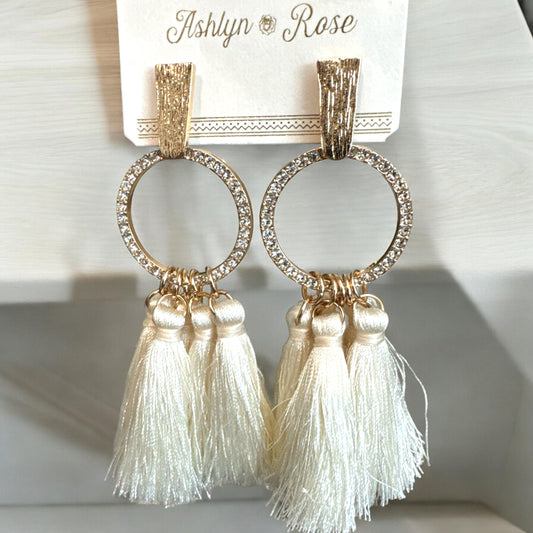 Spring Elegance Beige Tassel